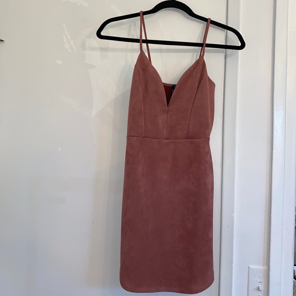 Velvet pink dress